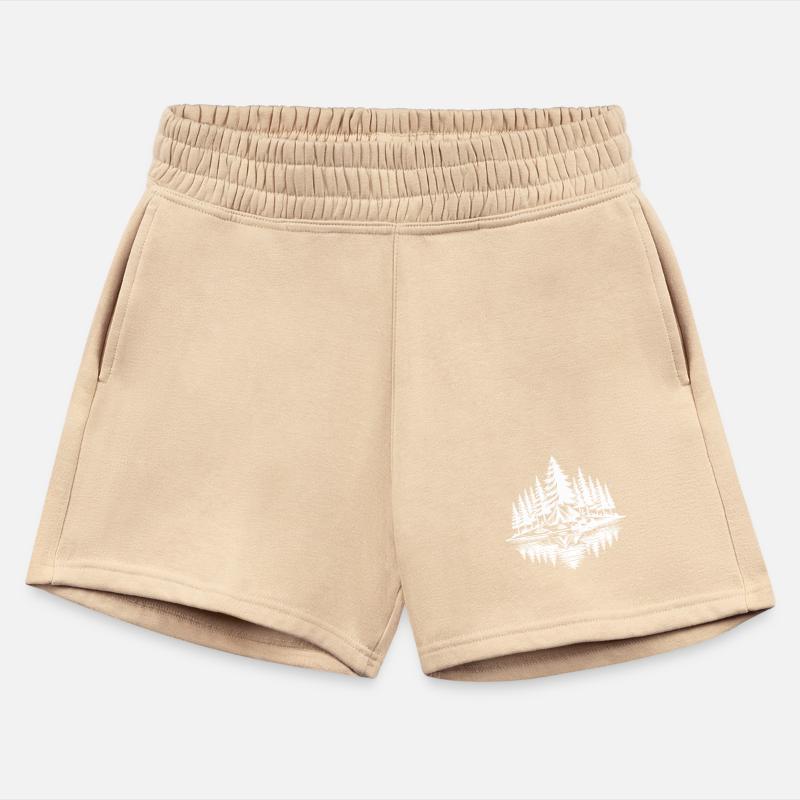 Atmospheric Wilderness Camping By The Lake