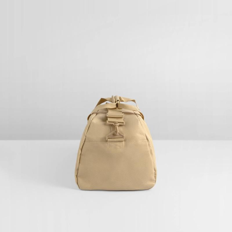 Chic Canine Carry: Stylish Dog-in-a-Bag Fashion!